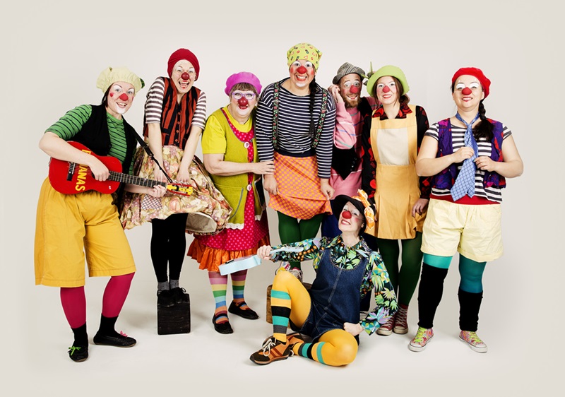 Sjukhusclowner i grupp